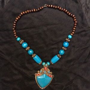 Beaded turquoise necklace